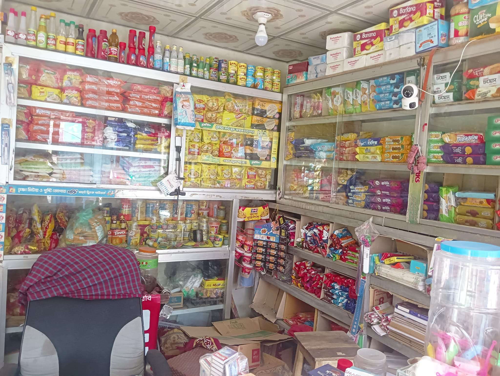 -বহদ্দারহাটে-ভালো-পজিশনের-আকর্ষণীয়-দোকান-ভাড়া-হবে-2